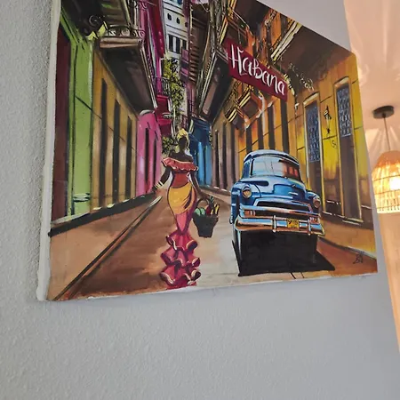 Entre Et Village, Piscine Et Balcon דירה