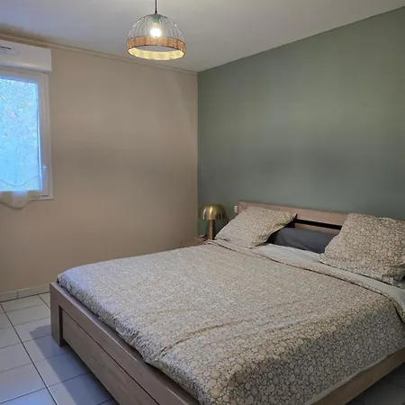 Entre Et Village, Piscine Et Balcon Apartament *